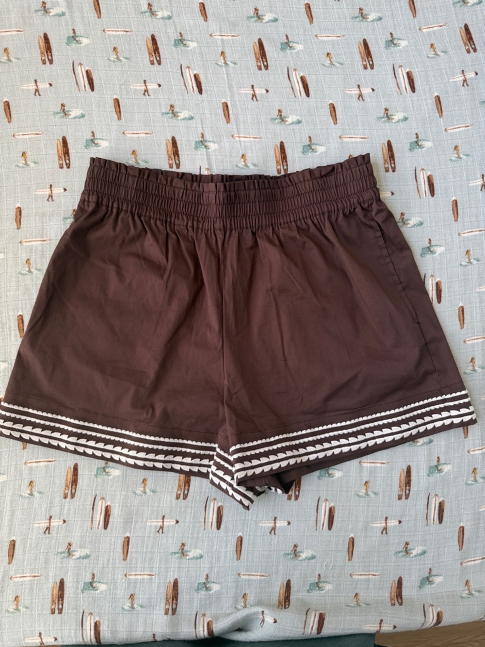 Caroline Constas Brown Two-Piece Set with Cream Embroidered Trim - Picture 4 of 14